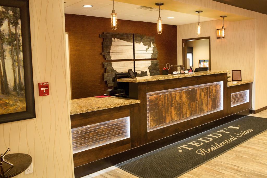 Teddy'S Residential Suites Watford City Ngoại thất bức ảnh